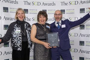 SGD Awards 2020 Winner – People's Choice Award - Acres Wild; Principal Designer Debbie Roberts MSGD – Blue Doors - Sponsor Homes & Gardens