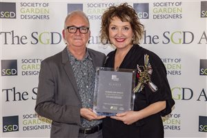 SGD Awards 2021 - Ann-Marie Powell Gardens Ltd, Principal Designer Ann-Marie Powell MSGD -  Hardscape Winner