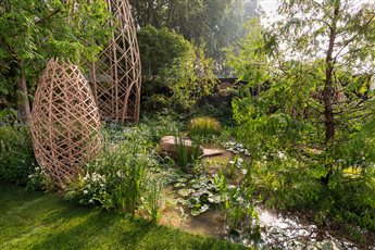 Guangzhou Garden, Designed by
Peter Chmiel with Chin-Jung Chen, Gold Medal winner ‘Best Show Garden’ RHS Chelsea Flower Show 2021
