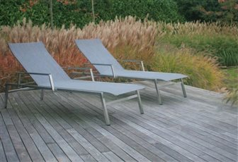Rae Wilkinson MSGD Annexe deck  with swathes of grasses in Sussex