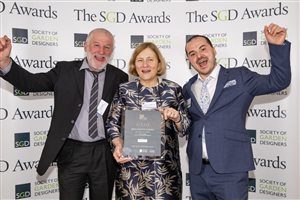 SGD Awards 2020 Winner - Beth Chatto Award - Sue Townsend MSGD – Samphire – Sponsor Acacia Gardens Ltd – collected by Marianne Majerus with Dave Ward