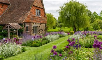 West Sussex country garden