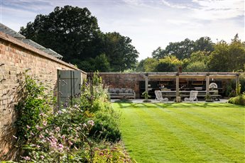 A large garden refurbishment in West Berkshire