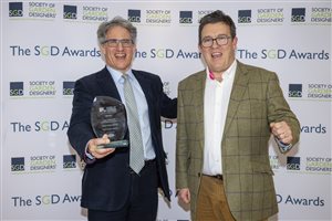 SGD Awards 2024 - Robert Myers MSGD - Large Residential Landscapes & Gardens Winner - Sponsor Stoneworld Oxfordshire