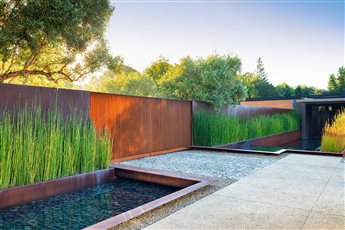California Garden designed by Surface Design 
